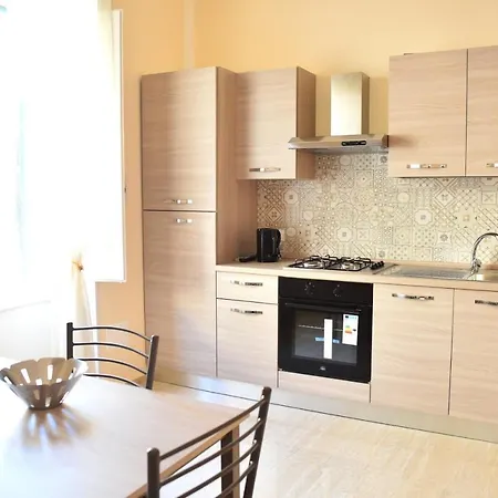 La Casa Del Sole 招待所 加利波利